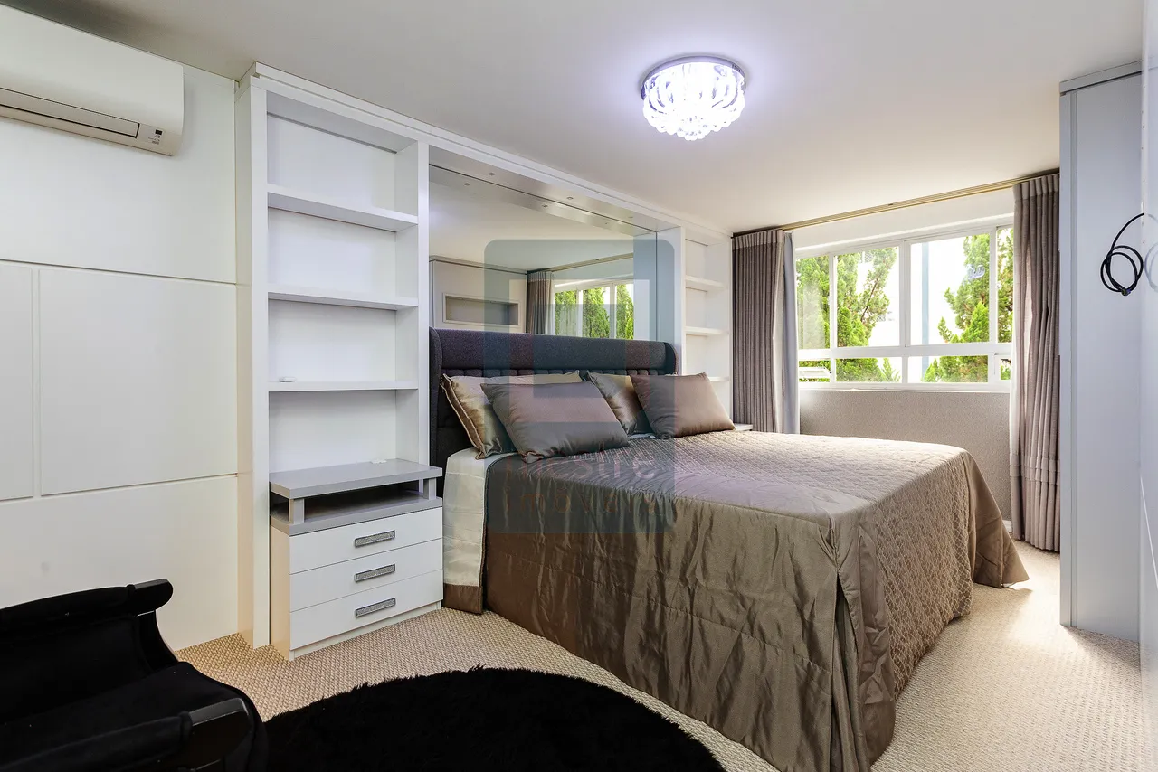 Apartamento mobiliado com 3 dormitórios e 4 banheiros — photo 32