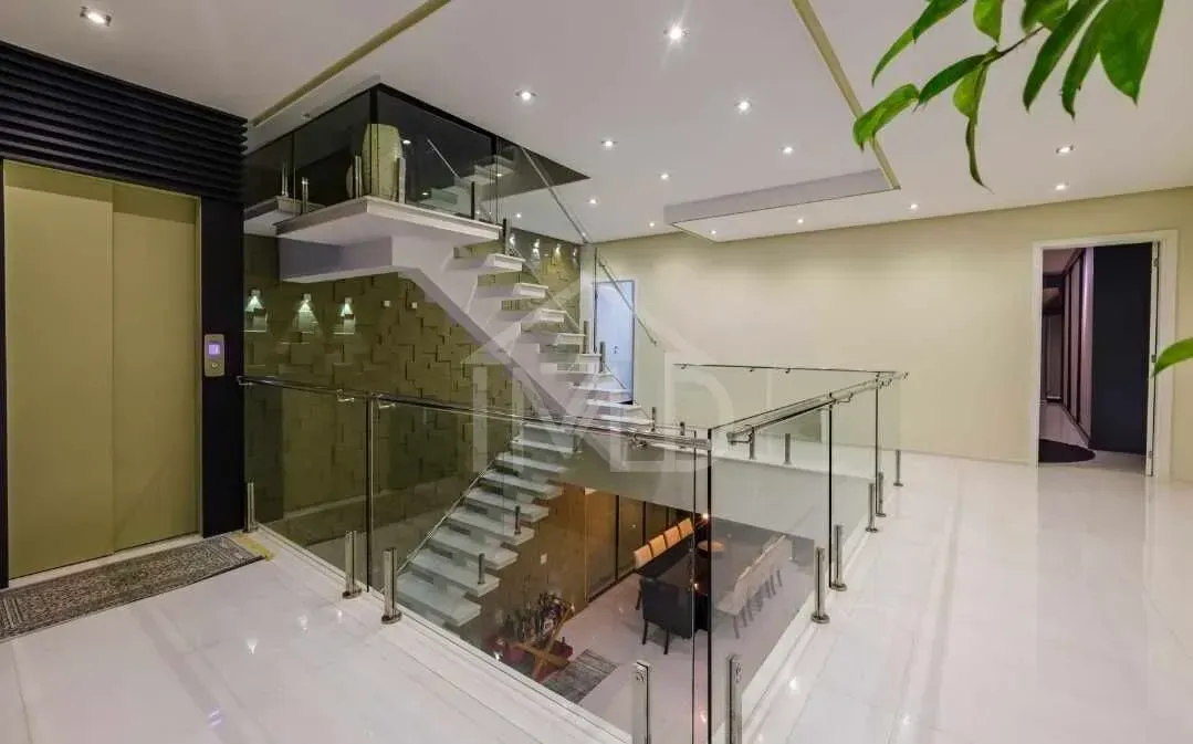 Furnished house with 4 bedrooms and 5 bathrooms — photo 9