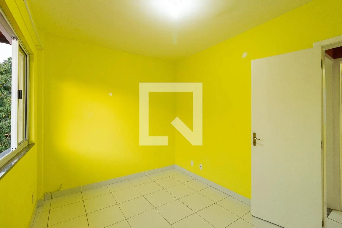 200 m² house with a private BBQ and a private pool — photo 42