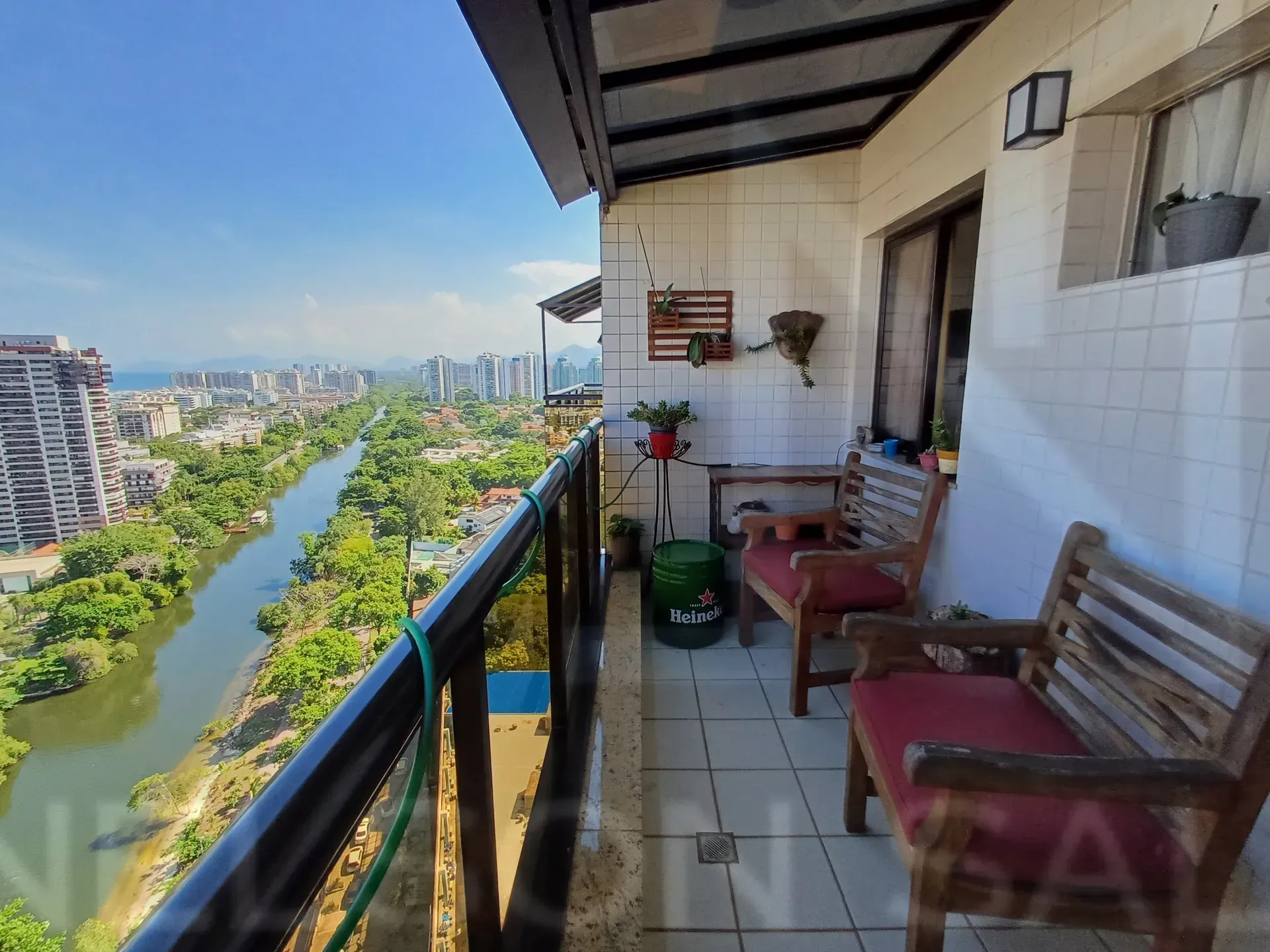 Furnished triplex penthouse with 3 bedrooms and 5 baths — photo 4