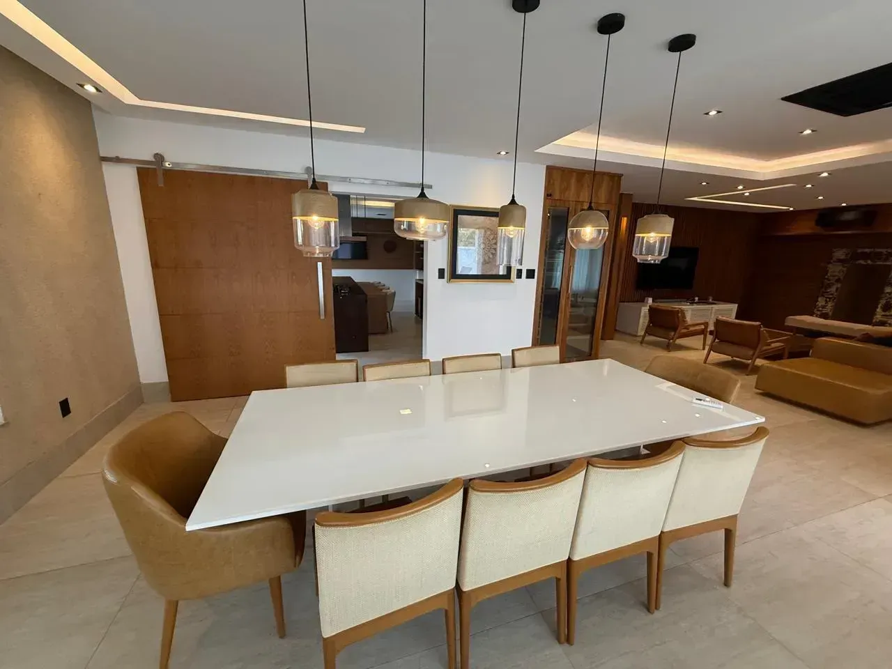 Furnished house with open-plan kitchen, 380 m² — photo 47
