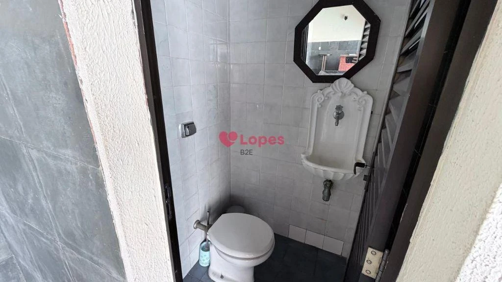 Casa de 450 m² com 3 quartos e fogão a gás — photo 10