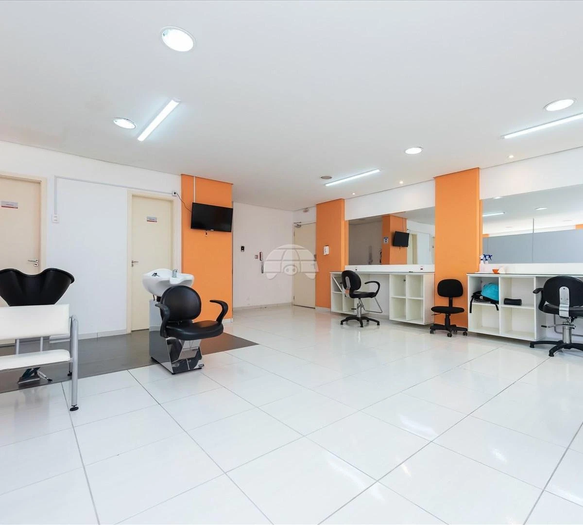 3-bedroom apartment with en-suite and 1 parking spot — photo 36