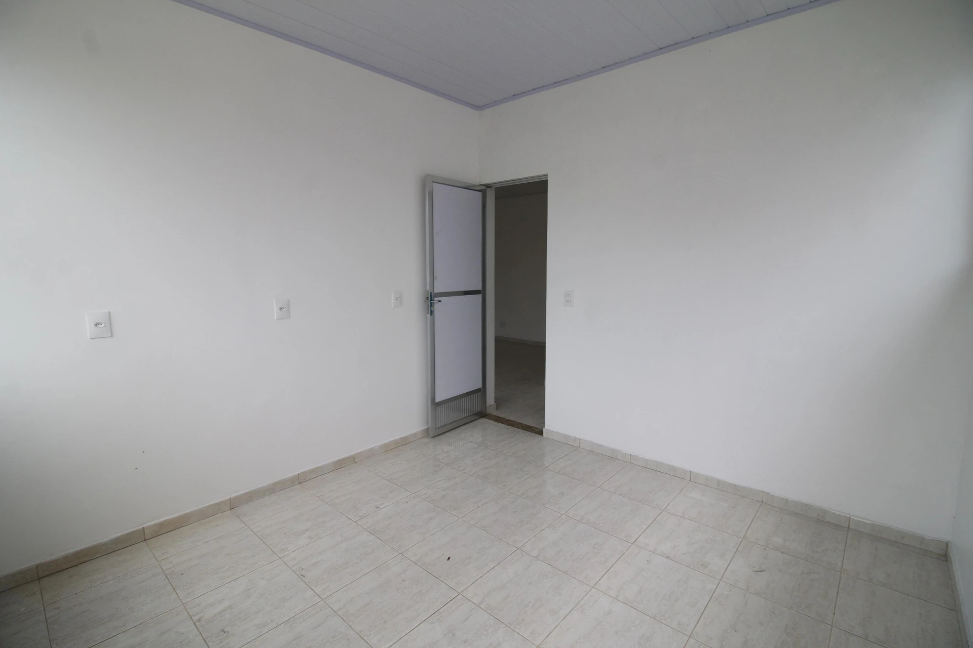 3-bedroom house, 1 with its own bathroom, 110 m² — photo 7
