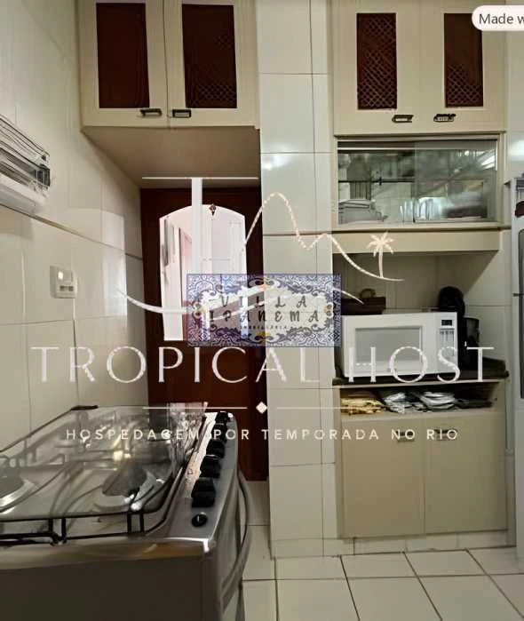 One-bedroom apartment with a washing machine — photo 28
