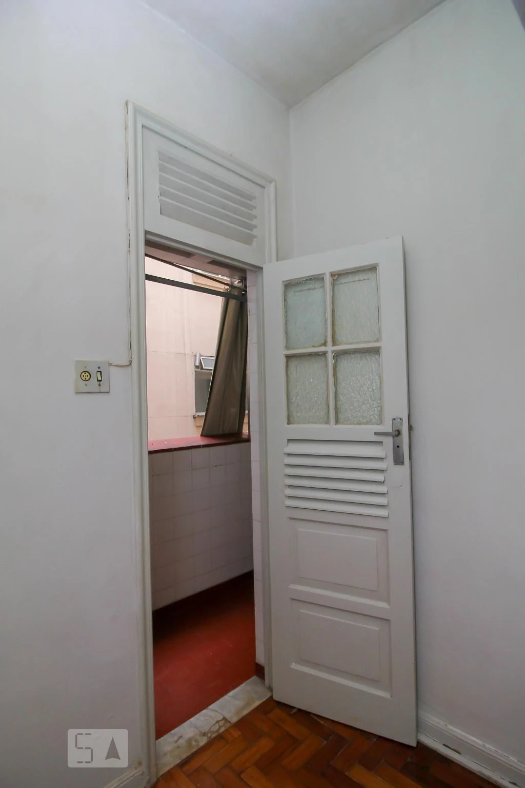 Rental apartment with 2 bedrooms and a balcony — photo 53