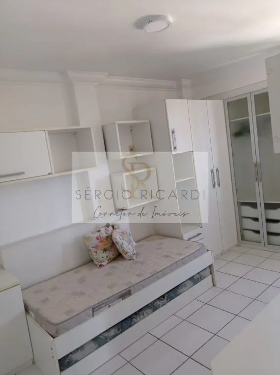 Furnished 113 m² apartment with balcony and 3 bedrooms — photo 8