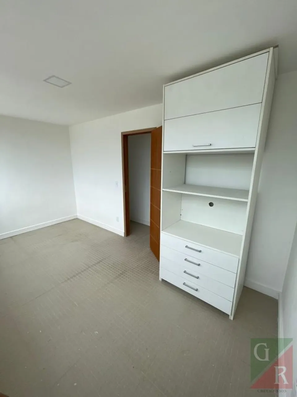 Rental apartment with no parking, 2 bedrooms and 1 bathroom — photo 5