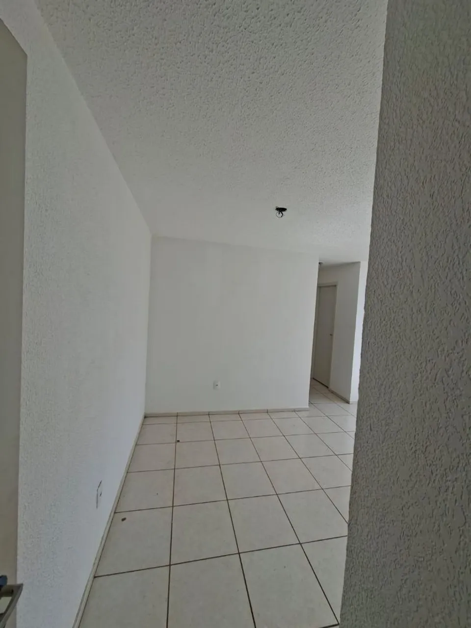 Apartamento sin amueblar de 2 dormitorios con lavandería — photo 9