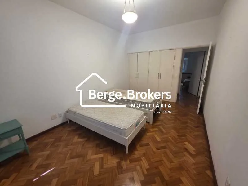 Мебльована квартира 347 м² з 4 спальнями — photo 6