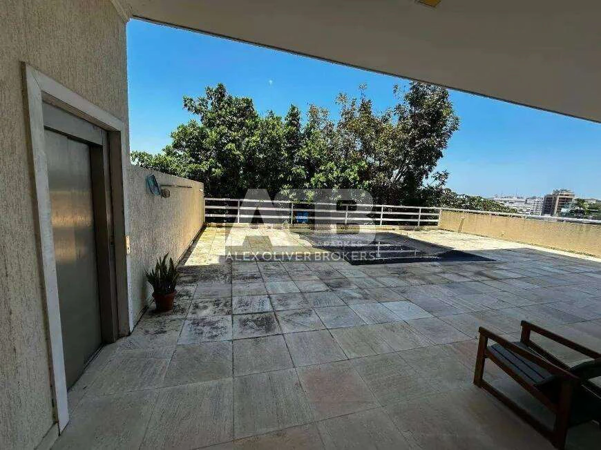 Furnished house with 5 bedrooms and 10 bathrooms — photo 27