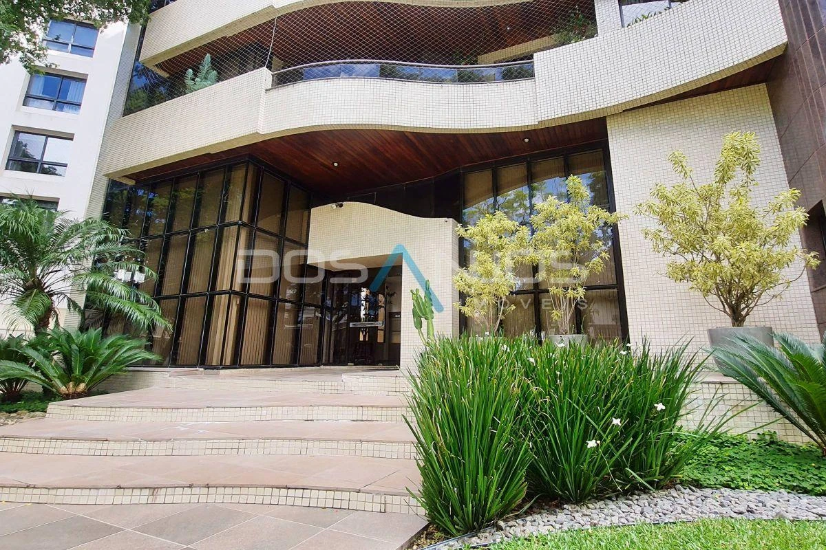 Furnished apartment with 4 bedrooms and 270 m² — photo 9