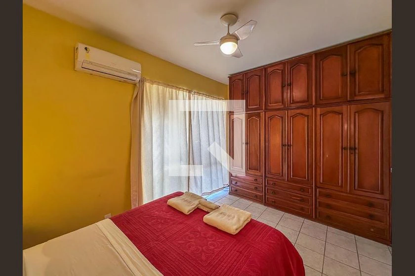1-bedroom apartment with 2 bathrooms and a balcony — photo 30