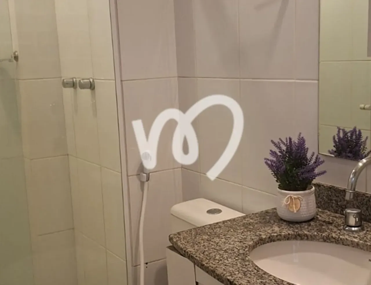 2-bedroom apartment in a building with a sauna — photo 15