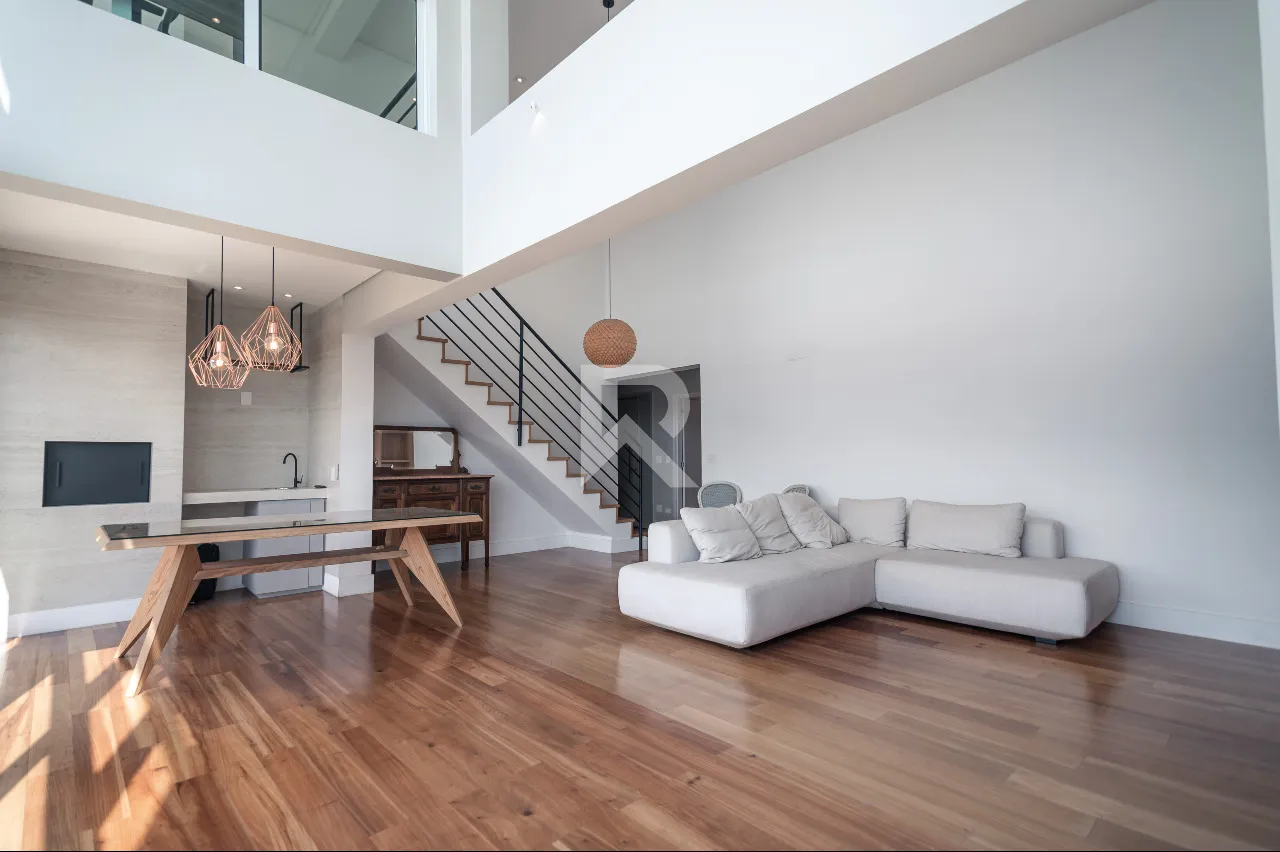 Apartamento de 231 m² com 4 quartos e 5 banheiros — photo 5