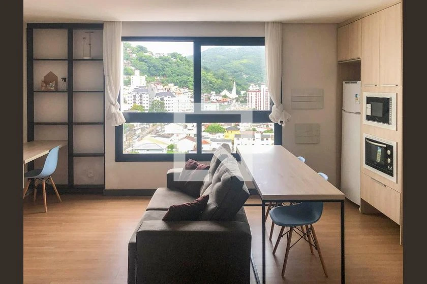 Apartamento amueblado de 1 dormitorio y cocina abierta — photo 7