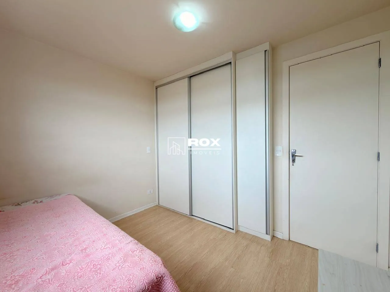 Квартира 43 м² з робочим місцем та пральною машиною — photo 21