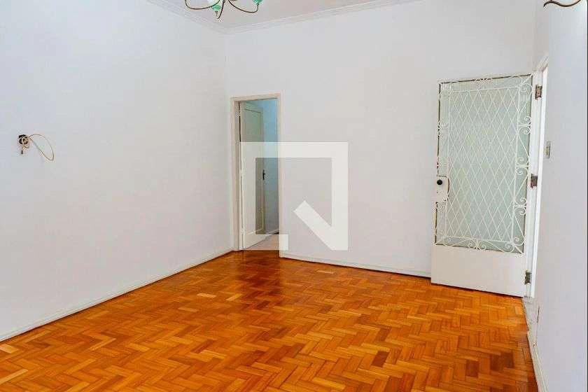 4-bedroom house with private garden and 145 m² — photo 21