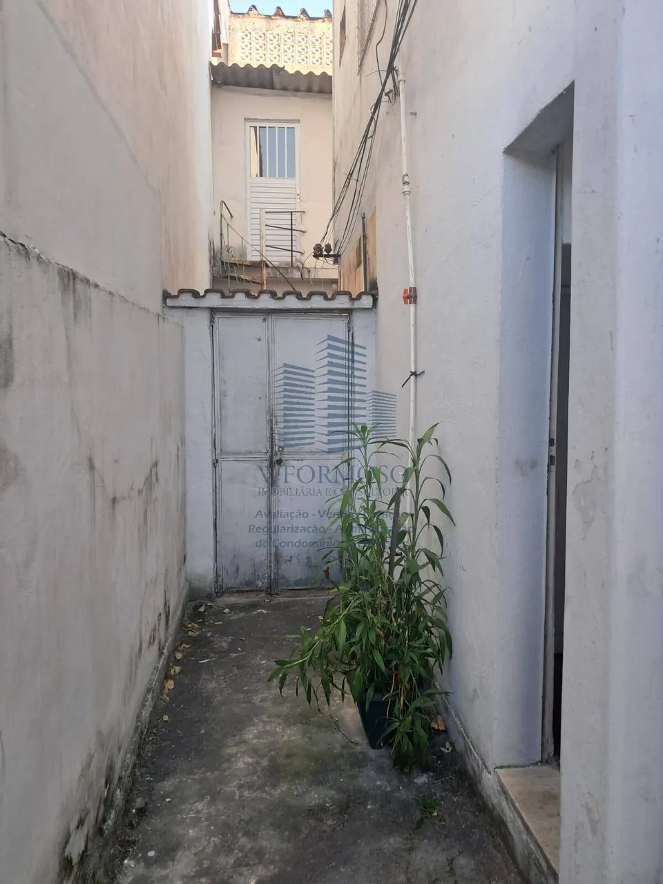 Unfurnished 1-bedroom apartment with balcony, 55 m² — photo 3