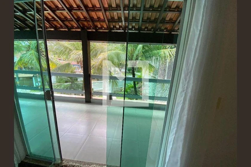 Unfurnished 4-bedroom house with 1000 m² and parking — photo 10