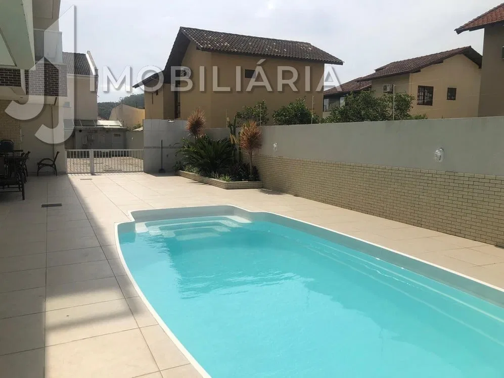Unfurnished 88 m² apartment in great condition — photo 4