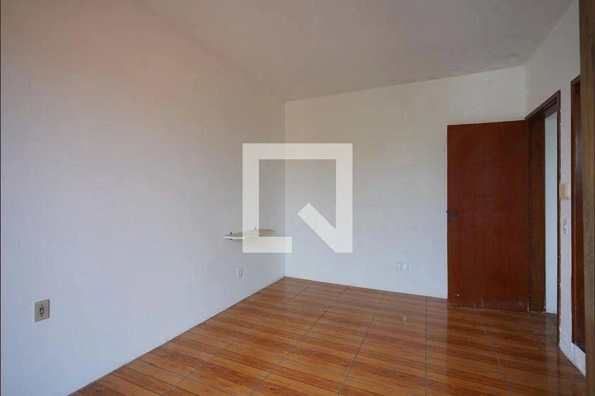 House with 7 bedrooms and 3 en-suites at 350 m² — photo 30