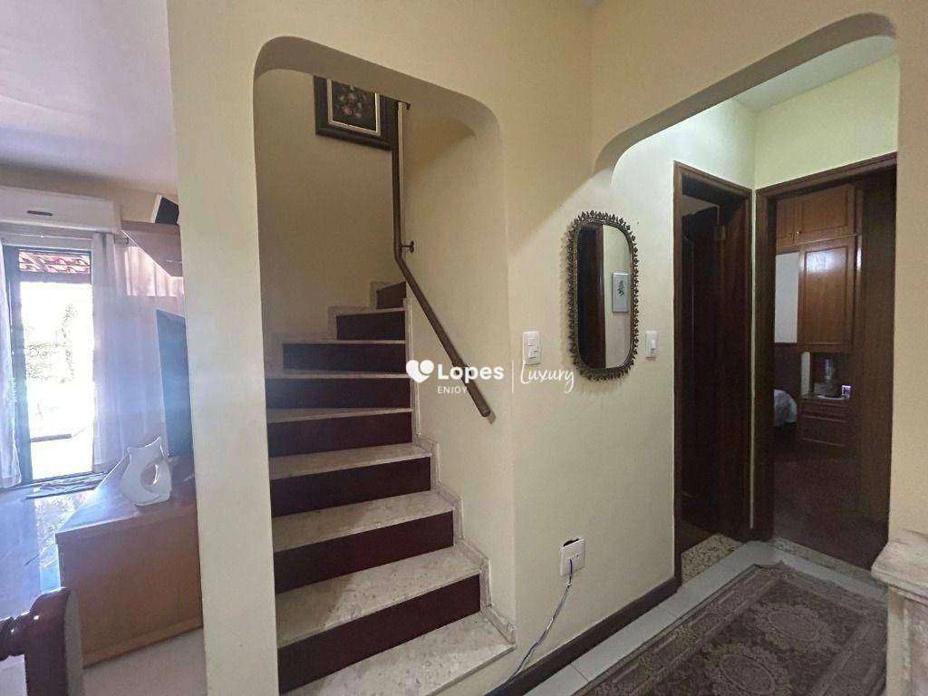 Cobertura mobiliada de 5 quartos com lavanderia e 209 m² — photo 10