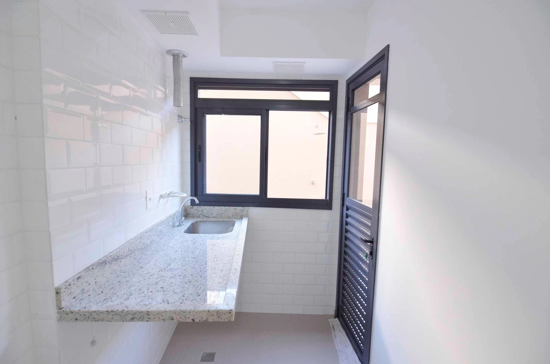 Apartamento de 2 quartos em condomínio com sauna — photo 44