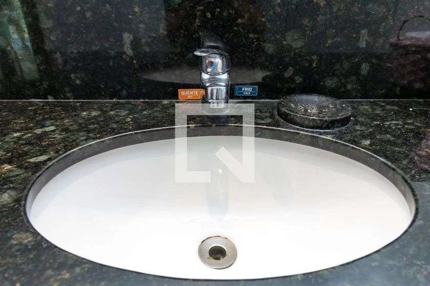 Мебльований студіо 56 м² з відритою кухнею — photo 16