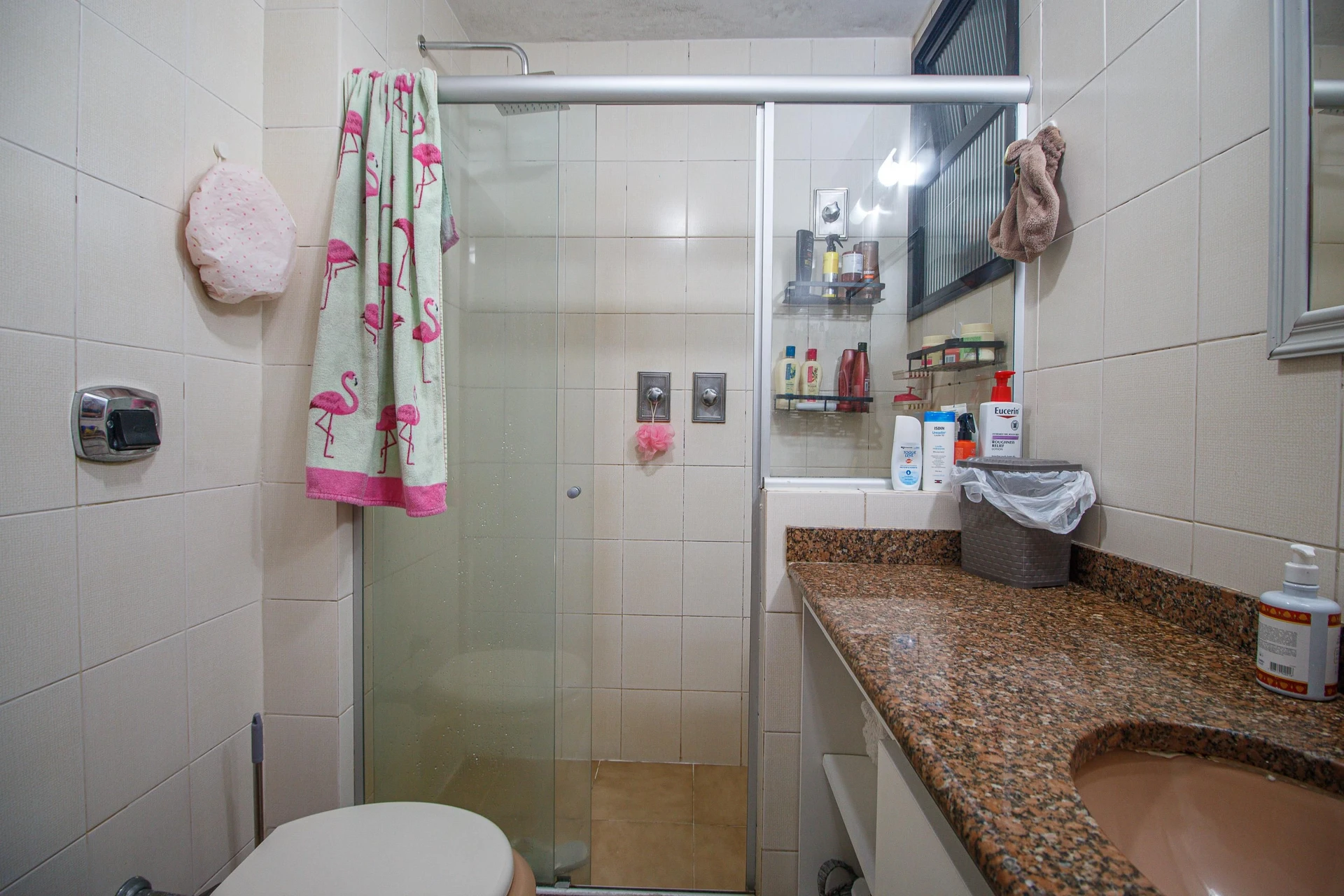 Furnished 2-bedroom apartment with 2 bathrooms and pet-friendly policy — photo 31