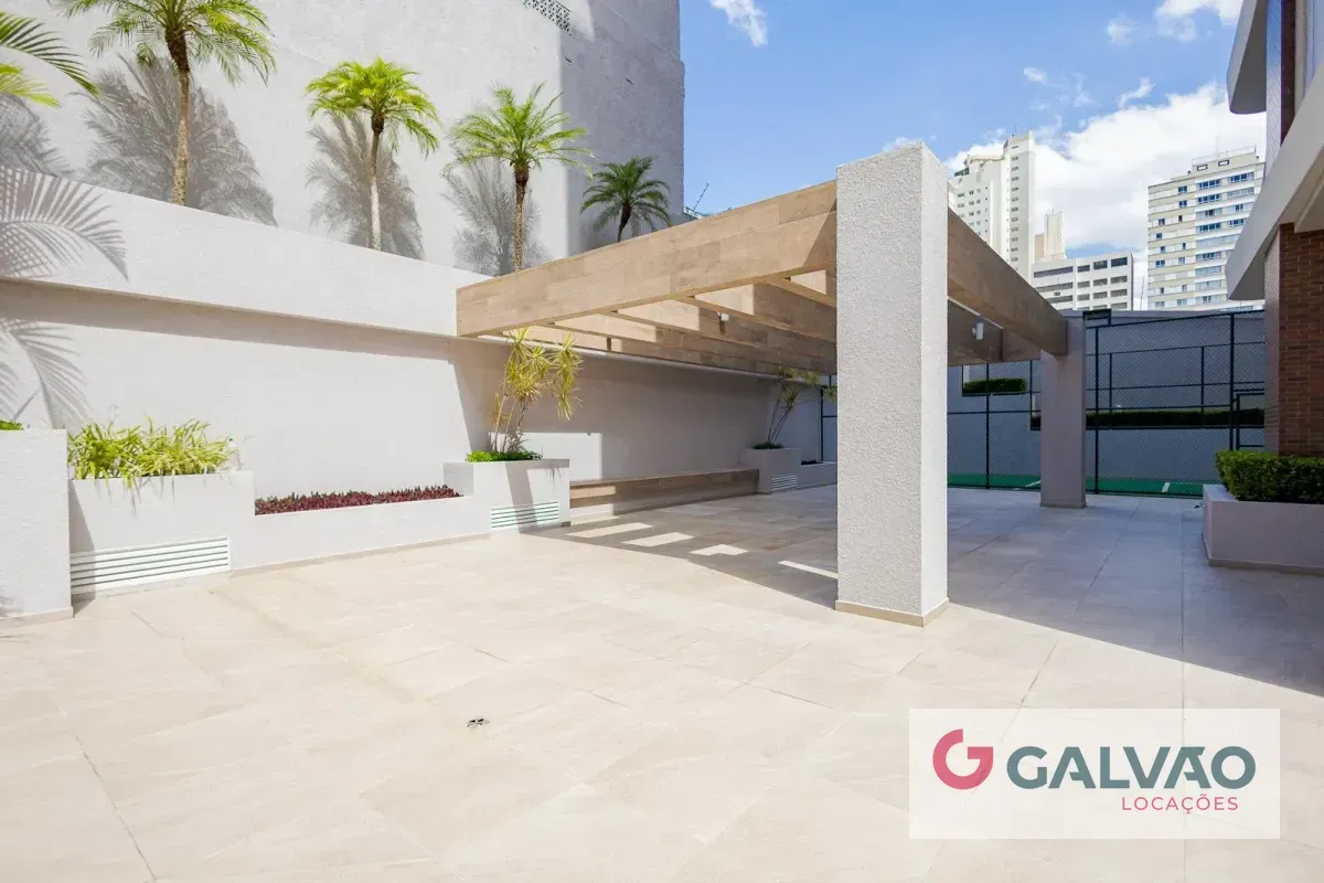 Furnished apartment, 91 m², with floor-to-ceiling windows — photo 6