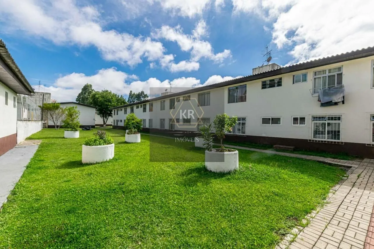 Apartamento com piso de madeira ou laminado, Campo Comprido — photo 17