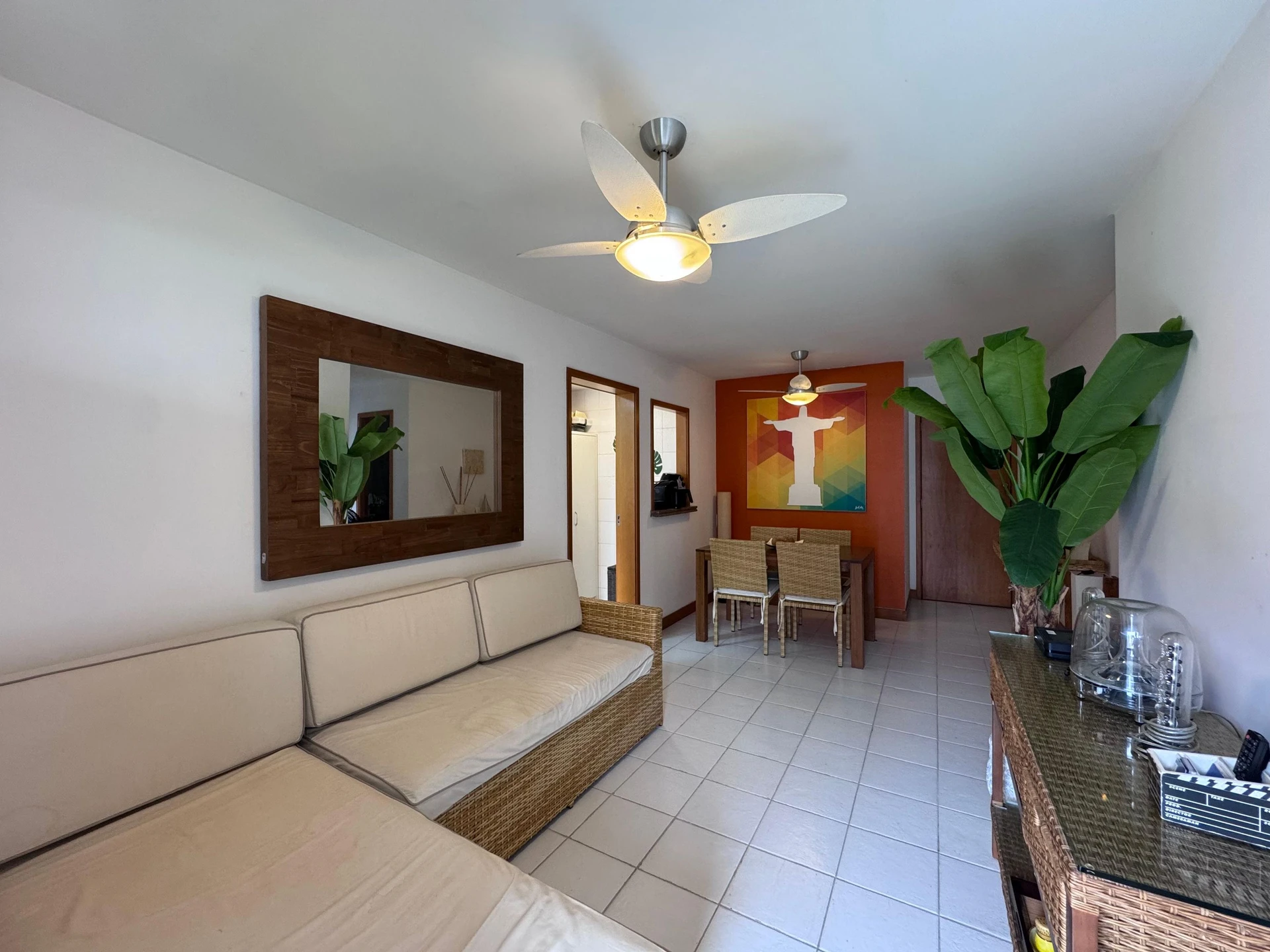 Furnished 2-bedroom apartment with 1 suite — photo 14