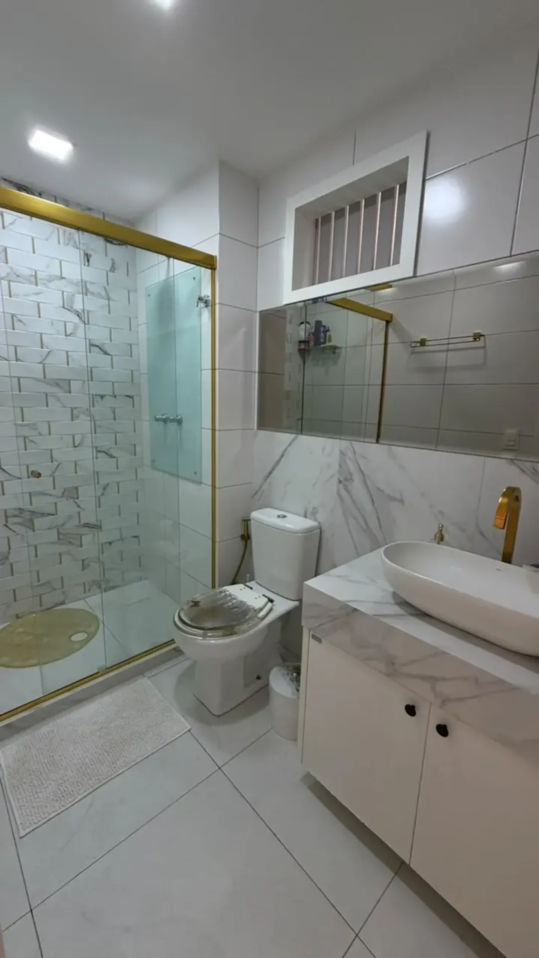 3-bedroom apartment in a building with a sauna — photo 10