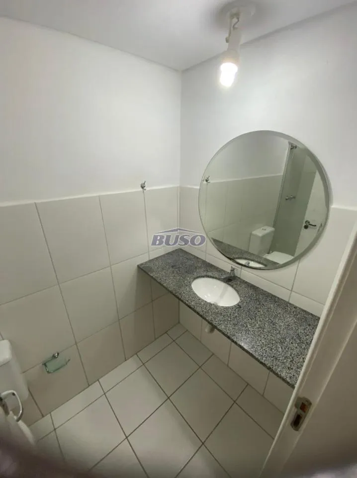 2-bedroom apartment with wood or laminate floors in Curitiba — photo 19