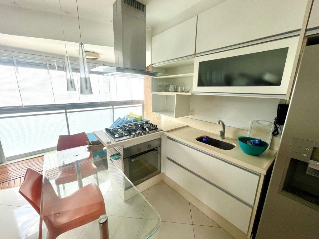 2-bedroom apartment in a building with a sauna — photo 4