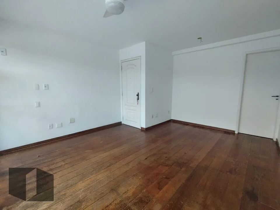 Penthouse with 3 bedrooms and a terrace — photo 18