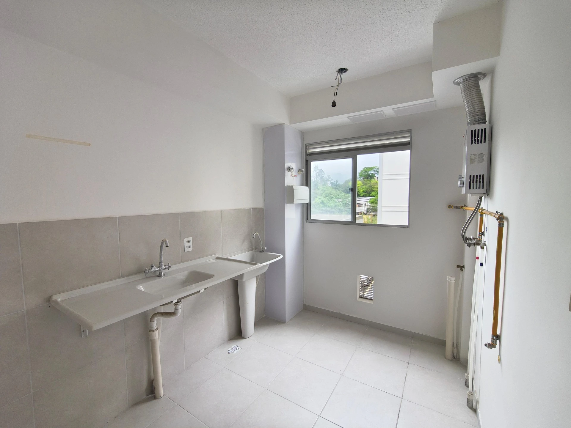 Apartamento de 2 habitaciones con balcón y mascotas — photo 4