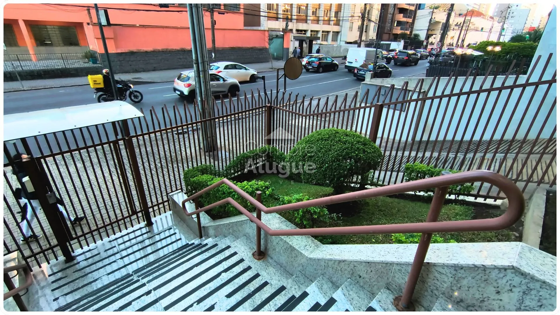 150 m² rental apartment with 3 bedrooms and ensuite — photo 28