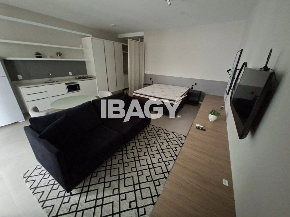 Studio mobiliado de 44 m² com 1 dormitório e varanda — photo 3