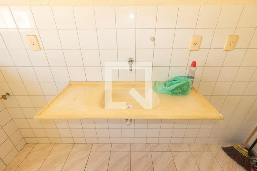 Квартира 45 м² з 2 спальнями та 1 паркомісцем — photo 4