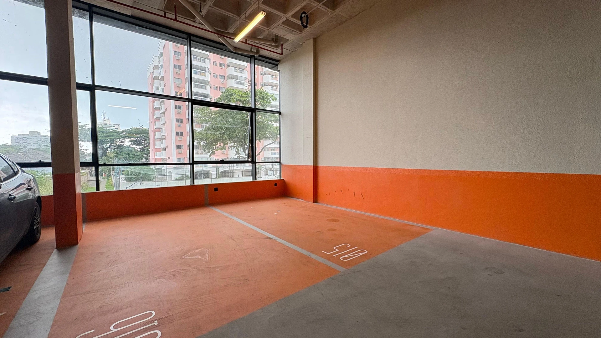 2-bedroom apartment with a mountain view in Rio de Janeiro — photo 27
