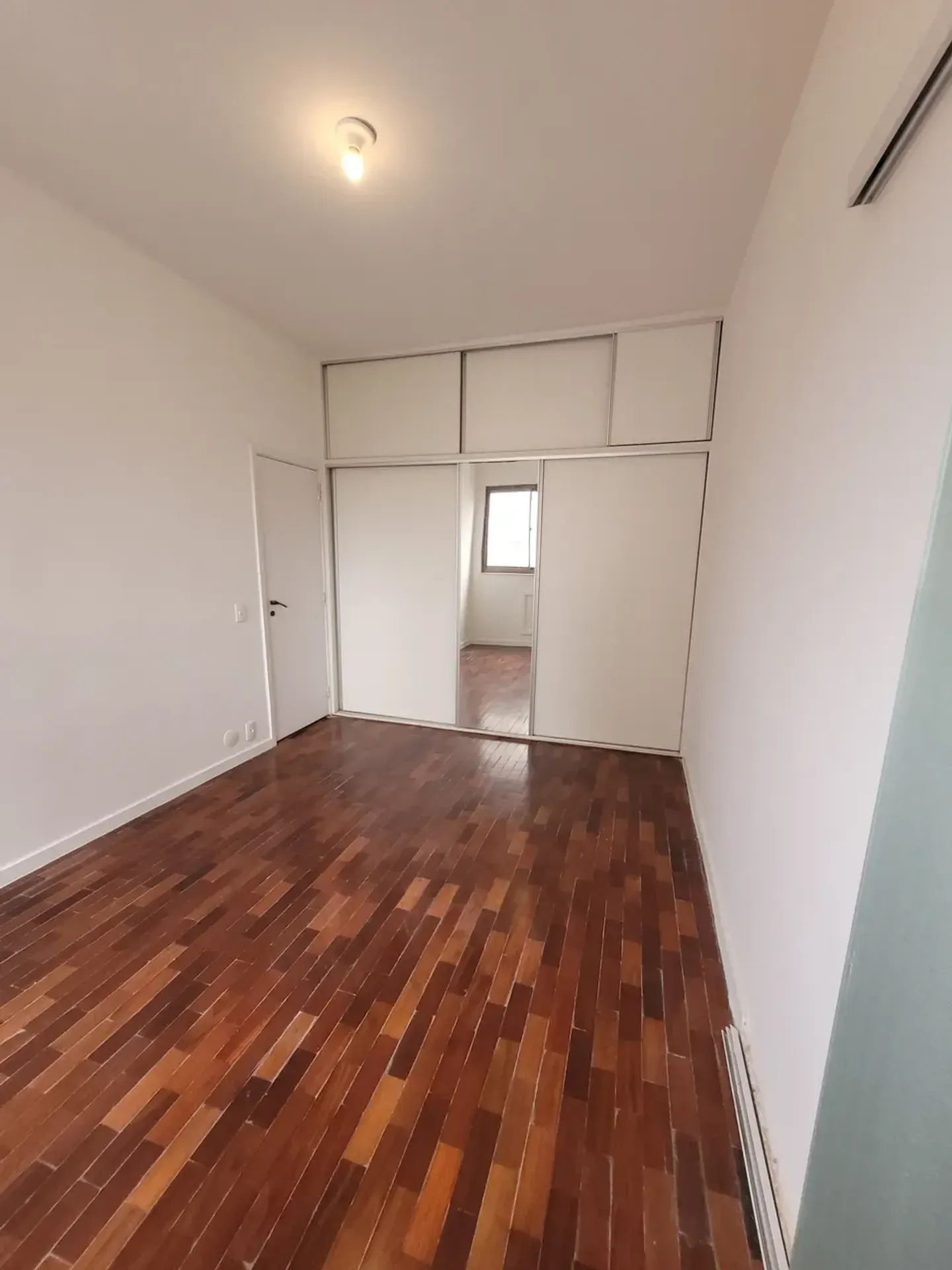 Rental apartment with 3 bedrooms and 103 m² — photo 9