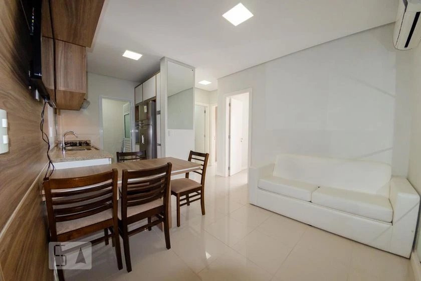 Apartamento amueblado con 2 dormitorios y cocina integrada — photo 5