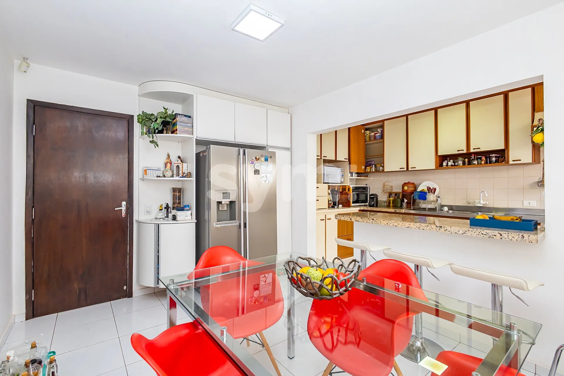 Single-family house with 3 bedrooms and 4 parking spaces — photo 30