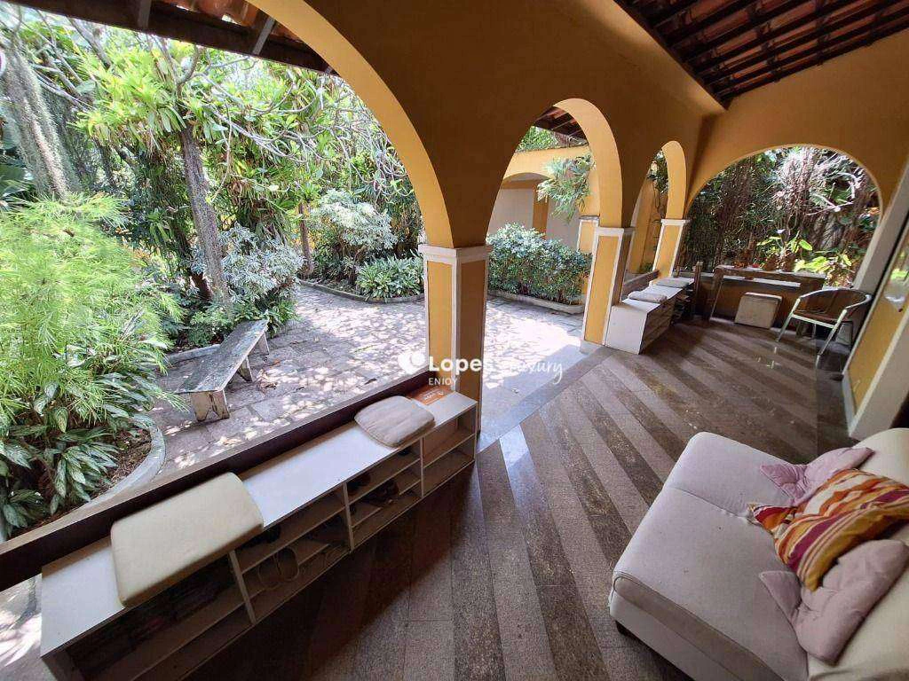 Casa com 6 quartos e 720 m² com piscina e sauna — photo 23