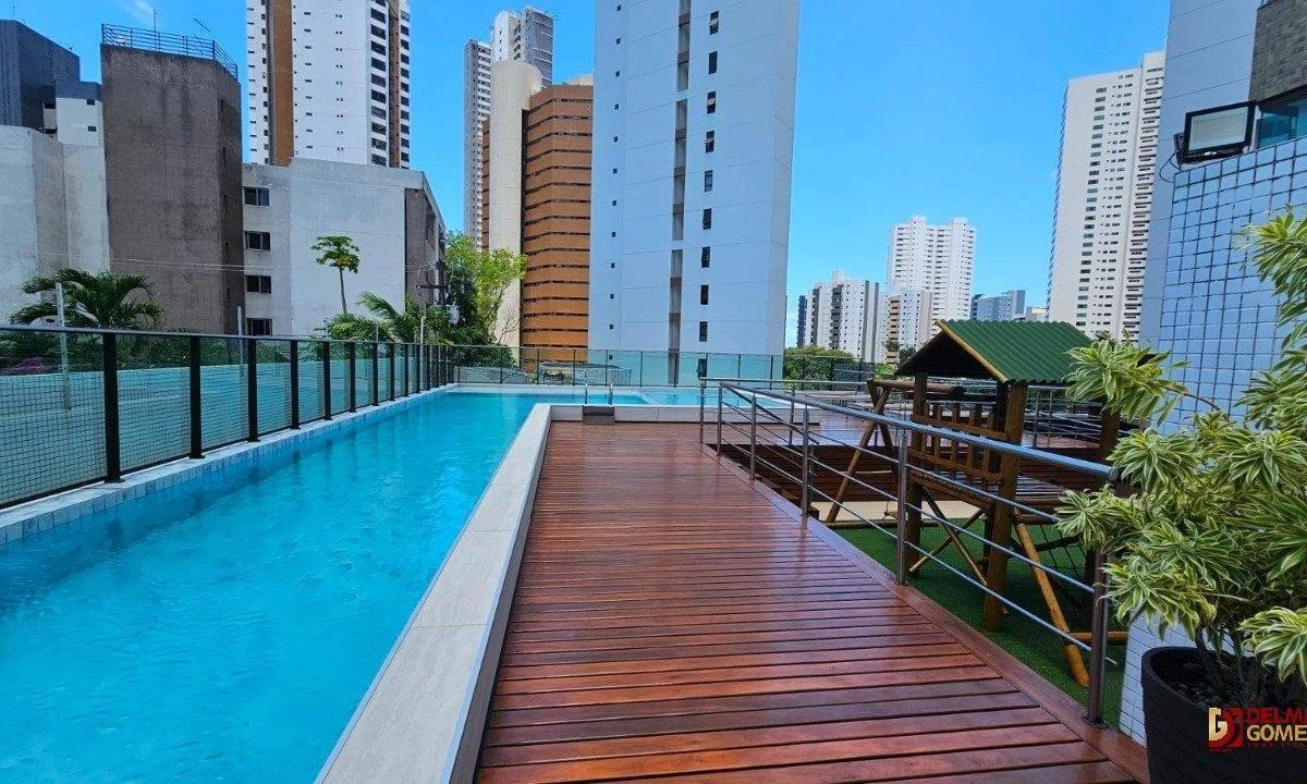Apartamento de 212 m² com banheira e varanda envidraçada — photo 11