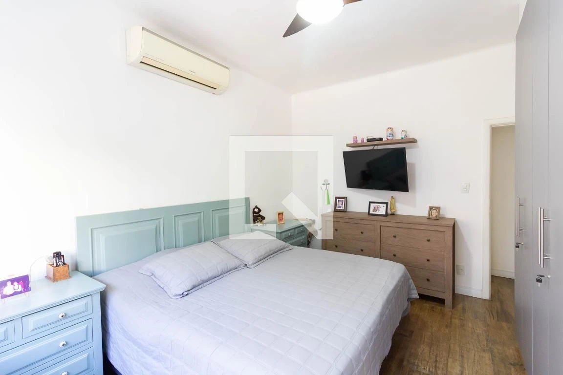125 m² apartment with a jacuzzi and a bathtub — photo 42