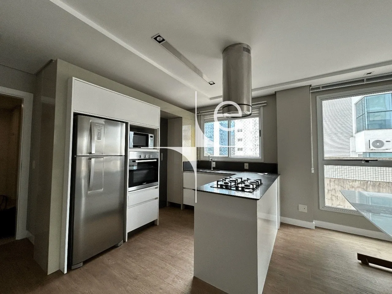 Furnished apartment, 75 m², with a washing machine — photo 2