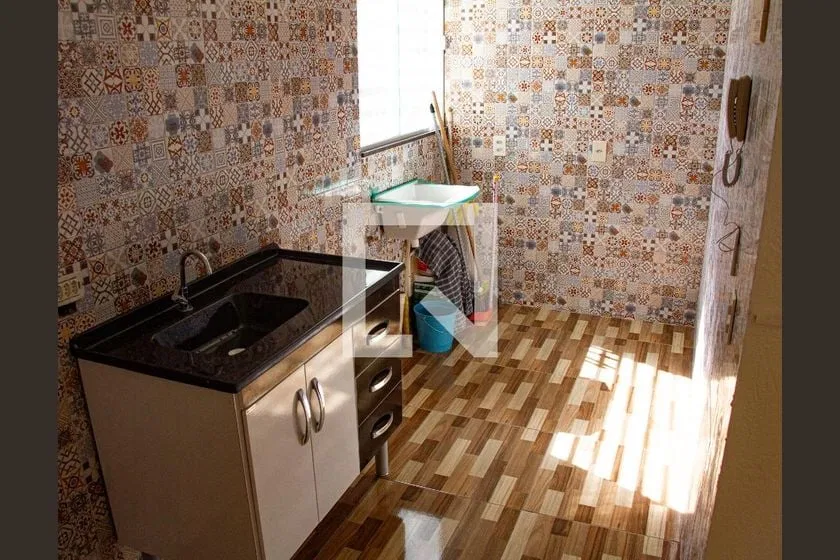 Apartamento de 44 m² com 2 quartos e 1 banheiro